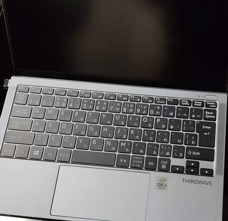 nextBBA's tweet photo. ノートパソコン買いました。軽くて持ち運びやすかったです。

#ドスパラ #モバイルノートPC買ったよ https://t.co/7vFjWkpQtH