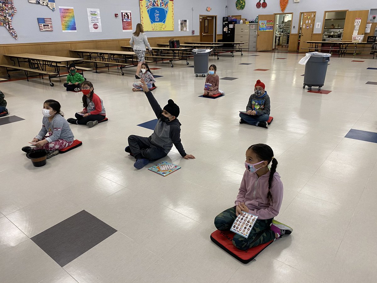 mrs_murtagh's tweet photo. After reading their new books and writing about their experiences with the Book Fairy, our 2nd grade ENL students are ready to present their writing to classmates and teachers! They are so courageous!! We are so proud of you! @WeRStokes @jen_ando15 @BethRoemerIT https://t.co/p67Av1OmeH