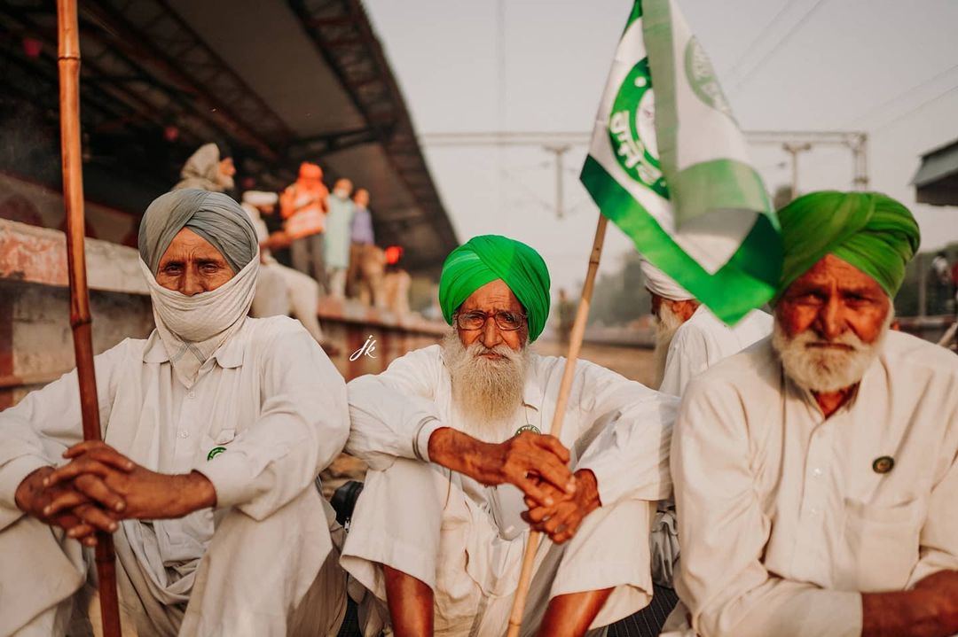 gurshamshir's tweet image. Successful conduction of today's Bharat Bandh by SKM Leadership.
#bharatbandhmarch26 #SupportFarmer 
@27raman88 @Guneeta_SB @Monica_Gill1 @diljitdosanjh @TanDhesi @Amanpre36492144 @_asandhu @RPNagra @SikhPA @TheSikhNet @SikhFeminist @Tractor2twitr @TourismSaanvi @FriedrichPieter