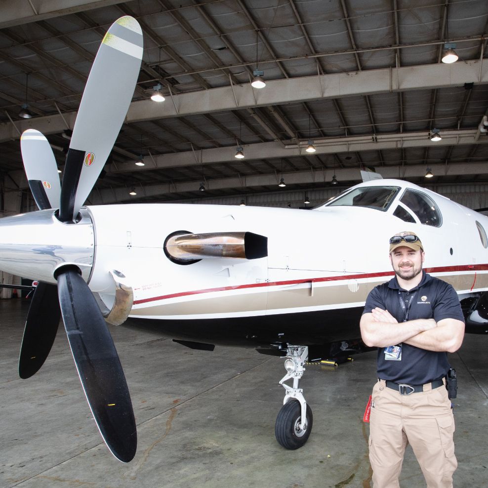 davincijets's tweet photo. The name’s Horne. Shaun Horne. And he’s our resident Chief Inspector on the #DavinciJets Services team.
Schedule an aircraft inspection at our newly renovated maintenance hangar, located at the #CLT Charlotte Douglas International Airport: https://t.co/IiQBs549MQ 
#FlyDavinciJets https://t.co/zX4WHk8alq