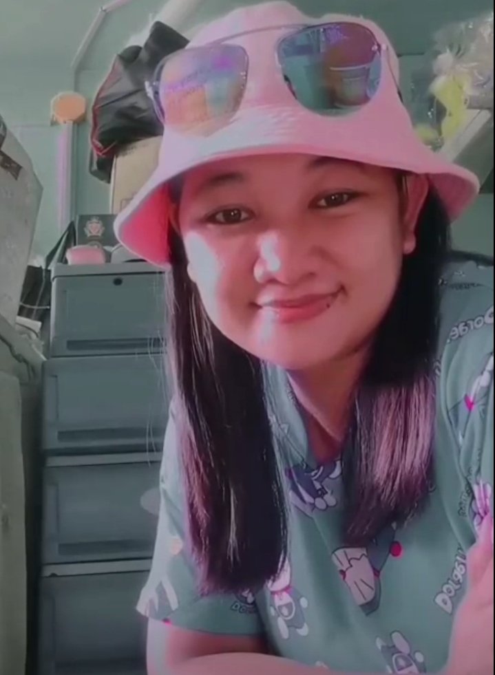 jholen15's tweet photo. TGIF❤ https://t.co/L5ZNfUTj3j