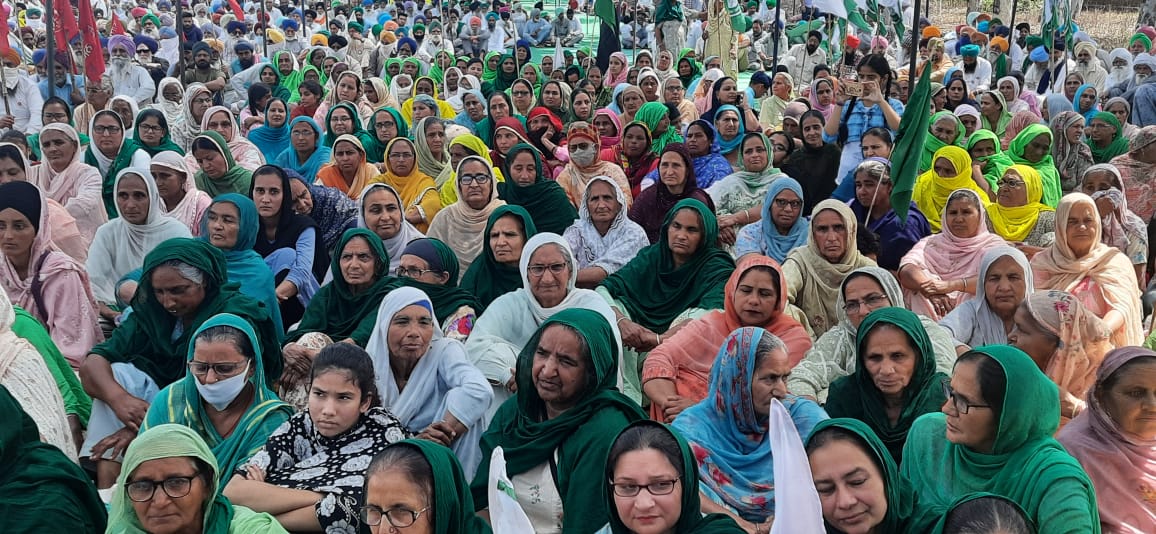 gurshamshir's tweet image. Successful conduction of today's Bharat Bandh by SKM Leadership.
#bharatbandhmarch26 #SupportFarmer 
@27raman88 @Guneeta_SB @Monica_Gill1 @diljitdosanjh @TanDhesi @Amanpre36492144 @_asandhu @RPNagra @SikhPA @TheSikhNet @SikhFeminist @Tractor2twitr @TourismSaanvi @FriedrichPieter