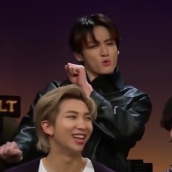 mollajoon's tweet photo. jungkook being the coolest person ever — a thread https://t.co/SqHEhJzytg