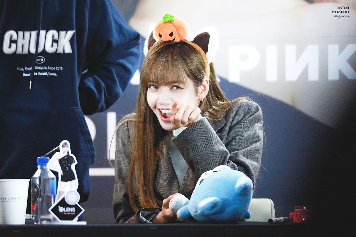 Instant Pleasantly tweet media