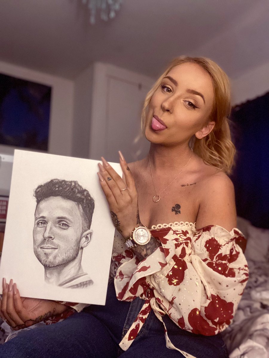 kimbxwilson's tweet photo. I am giving away my Original Jota drawing.

All you have to do is

➡️ RT this tweet
➡️ Follow me
➡️ Tag a friend

Winner announced 1st April 👍🏻😄 https://t.co/eq6Xmd9Gjd