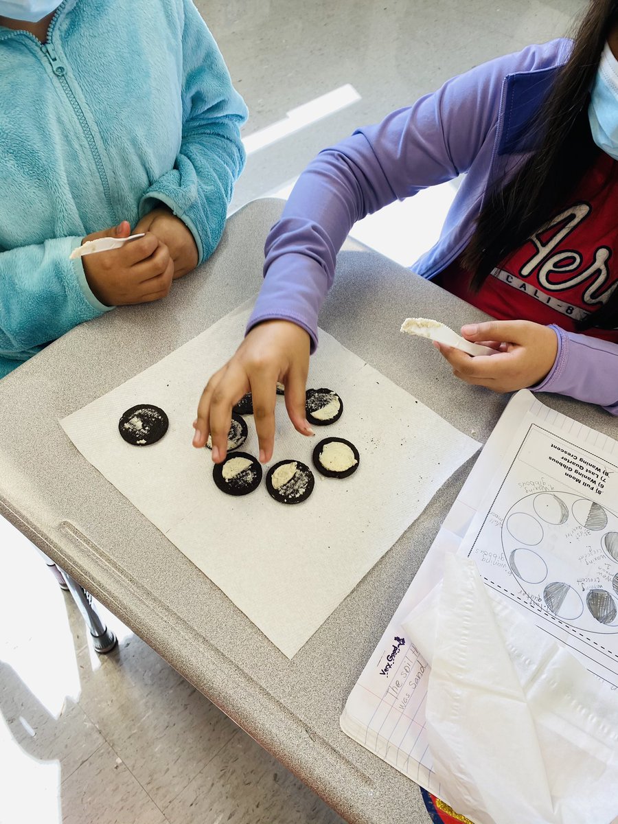 LeadWithJM's tweet photo. Learning science is yummy and fun. We look forward to our Friday projects in my class. #science #STEM #HISD #hisdscience #sci https://t.co/wyy3NOL4PD