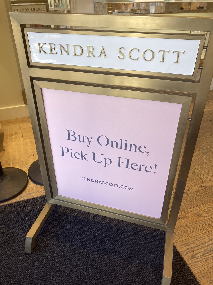 It’s a great day to shop <a href="/KendraScott/">kendrascott</a>! Stop by now through NOON and 20% of sales benefits <a href="/mosdkids/">Memphis Oral School for the Deaf</a> ! Or shop online today and SAT using code GIVEBACK-17000