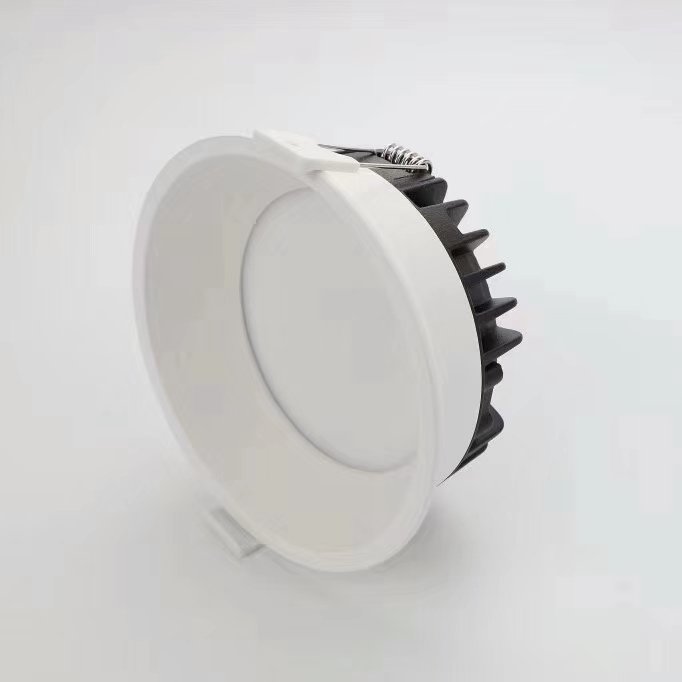 hello morning guy    I am a Chinese manufacturer of lighting flxtures  come  take your phone contaut me +8618813474178  WhatsApp and WeChat +8618813474178