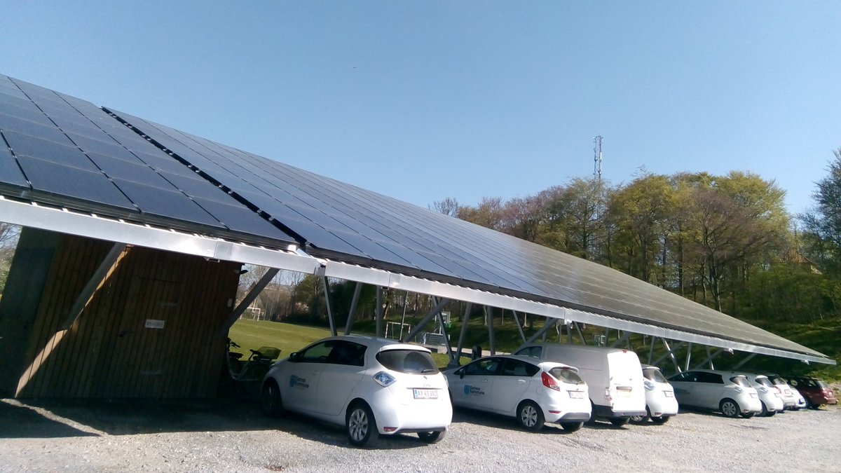 SMARTEESproject's tweet photo. 🚗+🔌+⚡️+💡=🙂
Explore #SMARTEES resources to learn more about how to apply #socinn approaches for innovative #energy- and #mobility transitions ➡️https://t.co/2Zw4wVpz8W
@ICLEI_Europe @CORDIS_EU @inea_eu @Proseu_Project @SONNET_energy @CometsH2020 @comeres_eu @EnergyShiftsEU https://t.co/tQMecpOV0k