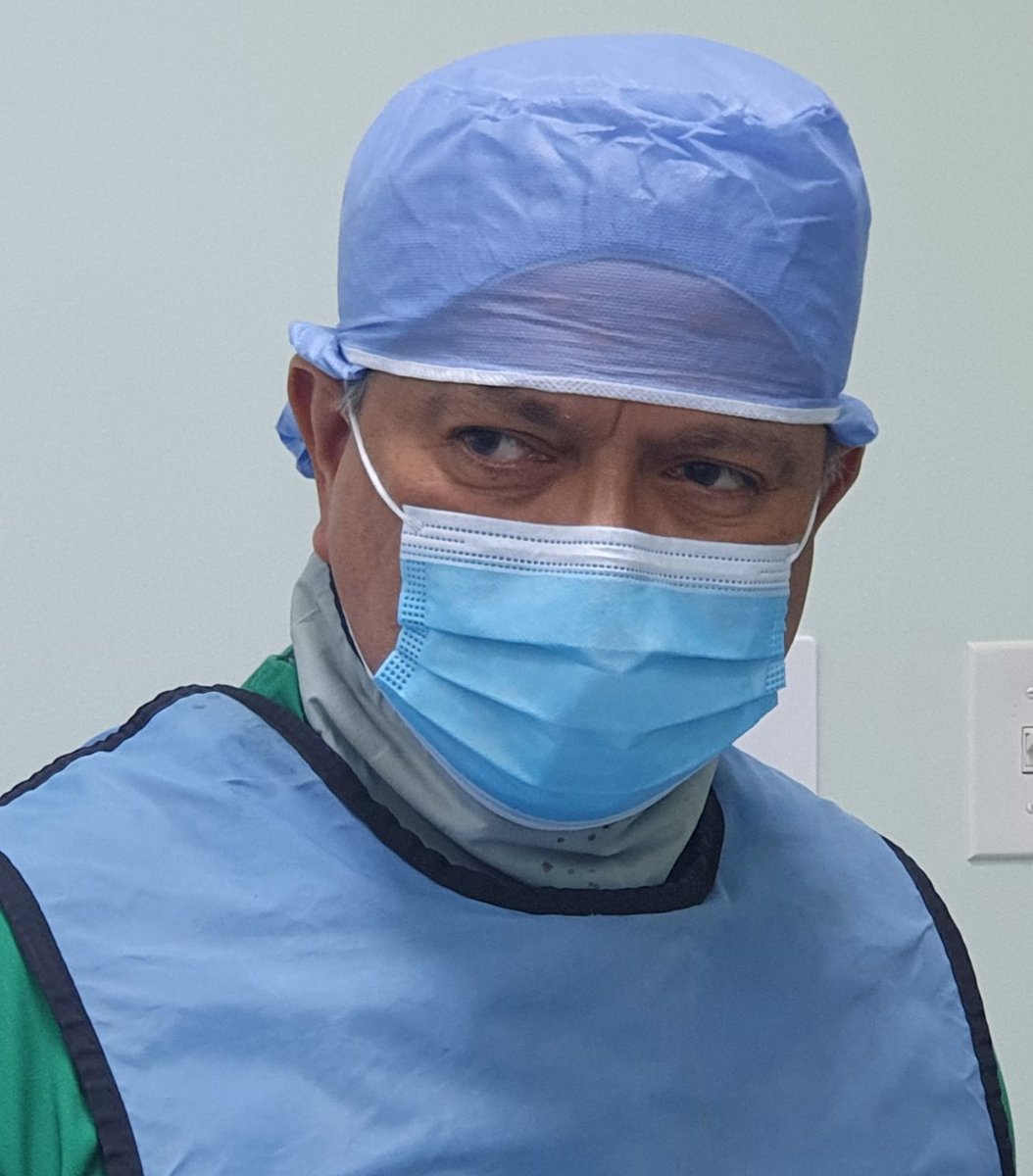 rubenlimas's tweet photo. Gremio médico carabobeño en emergencia
Alertó al país q estamos en una situación crítica, tras el fallecimiento d al menos 6 galenos a causa del Covid19 en los últimos días
Urge el inicio inmediato del plan masivo d vacunación ¡Todo el q vea o maneja pacientes debe ser vacunado! https://t.co/a0J35UWX0z