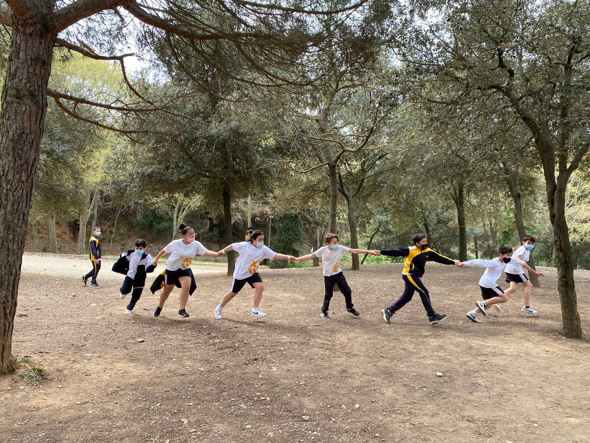 mercedaries's tweet photo. #ciclesuperior avui ha estat a Collserola fent jocs! #fsf5 #fsf6 https://t.co/LECcWHwAKR