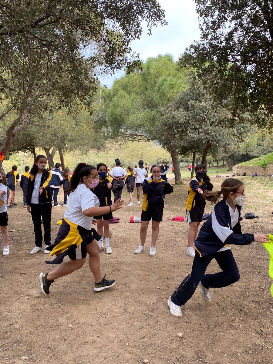 mercedaries's tweet photo. #ciclesuperior avui ha estat a Collserola fent jocs! #fsf5 #fsf6 https://t.co/vNlJw1JJWQ