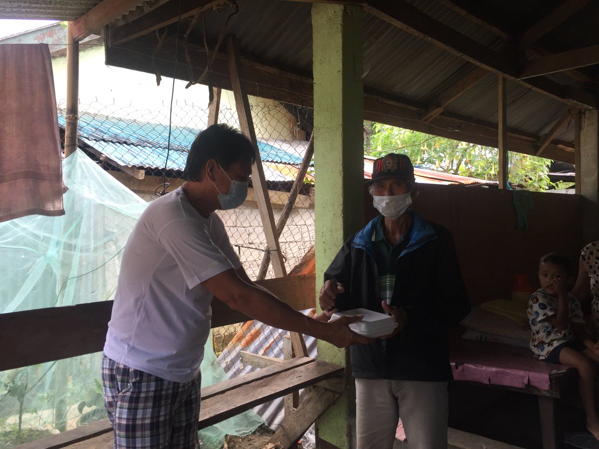 I'm very much elated about what a simple birthday celebration plan can do. Never felt this happy celebrating someone else's birthday. Not only I had the chance to celebrate by myself but also sharing this simple celebration to other people. +