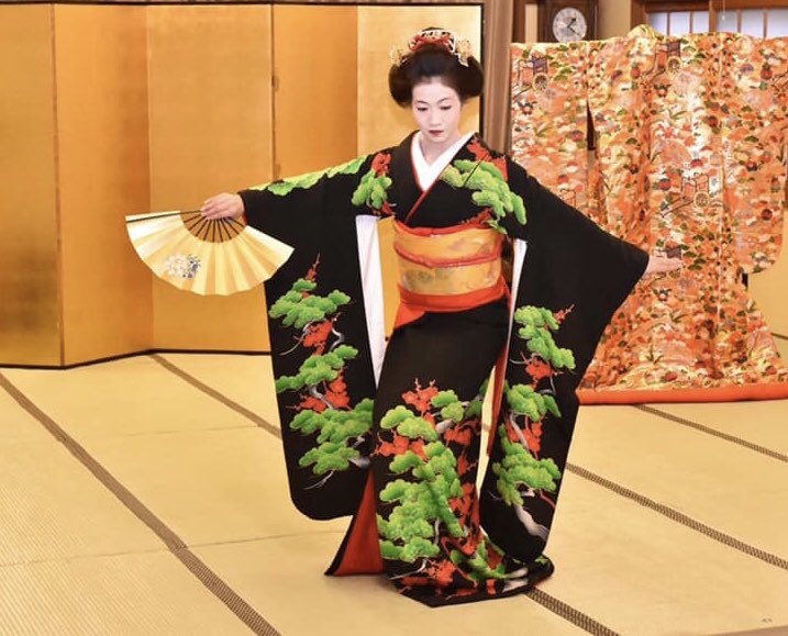 地唄舞