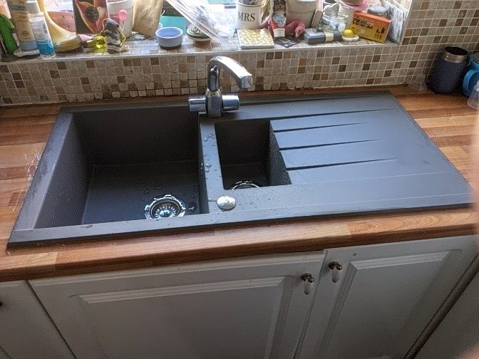 Jack_Evans_1's tweet photo. Today has consisted of cleaning the kitchen cupboards out, a quick meeting with @TomJRollinson about developing pathways and fitting a new kitchen sink. 

I think it's time for a brew! #APAN #AlternativePathways #KitchenSink #DIYMaster https://t.co/vCat5L7lYb