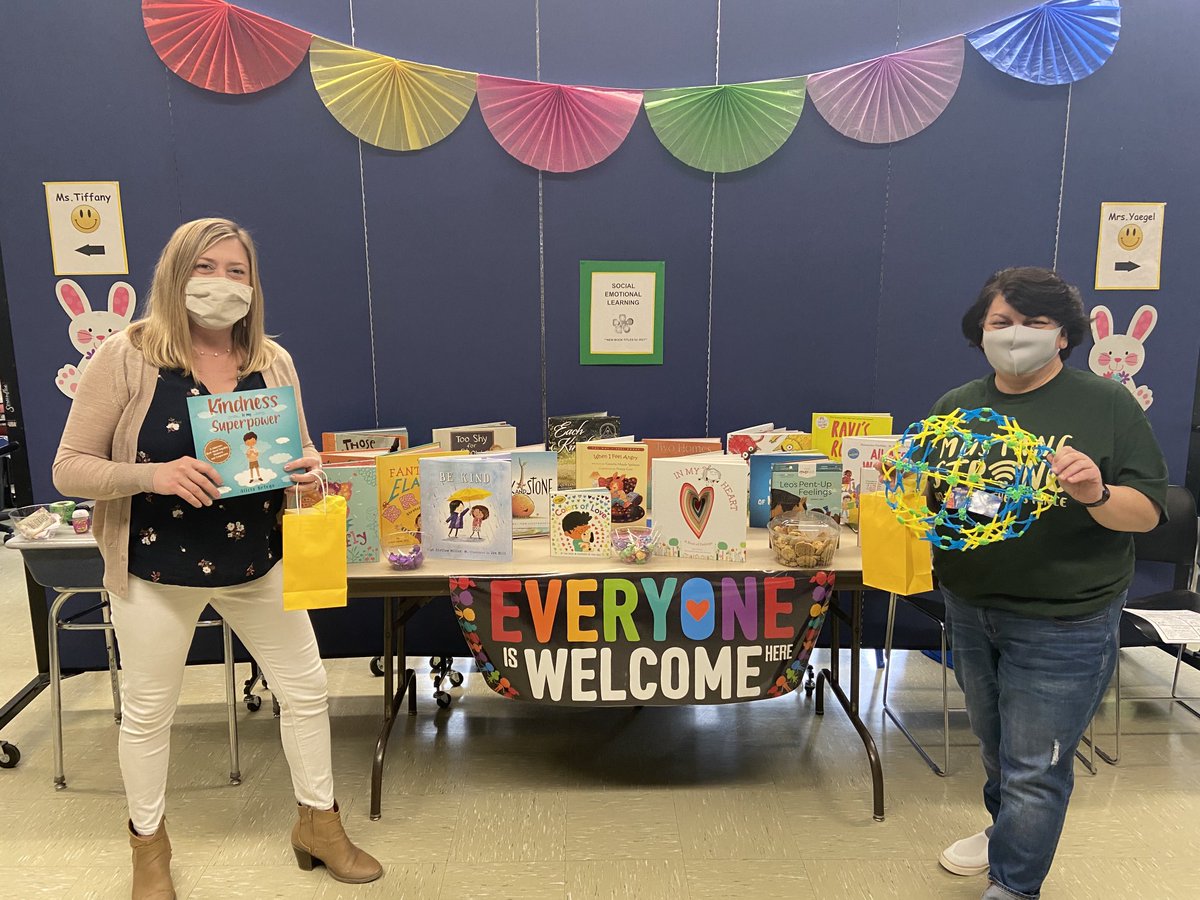 VMESMustangs's tweet image. Congrats to our latest SEL prize winners Ms. Ruchalski, Mrs. Sorrentino &amp;amp; Mrs. Powell. They received resources that will support SEL instruction in their classrooms. Thanks to Mrs. Yaegel &amp;amp; Ms. Tiffany for organizing this! We wish everyone a happy #SELday! ⁦⁦@BTPSLearns⁩