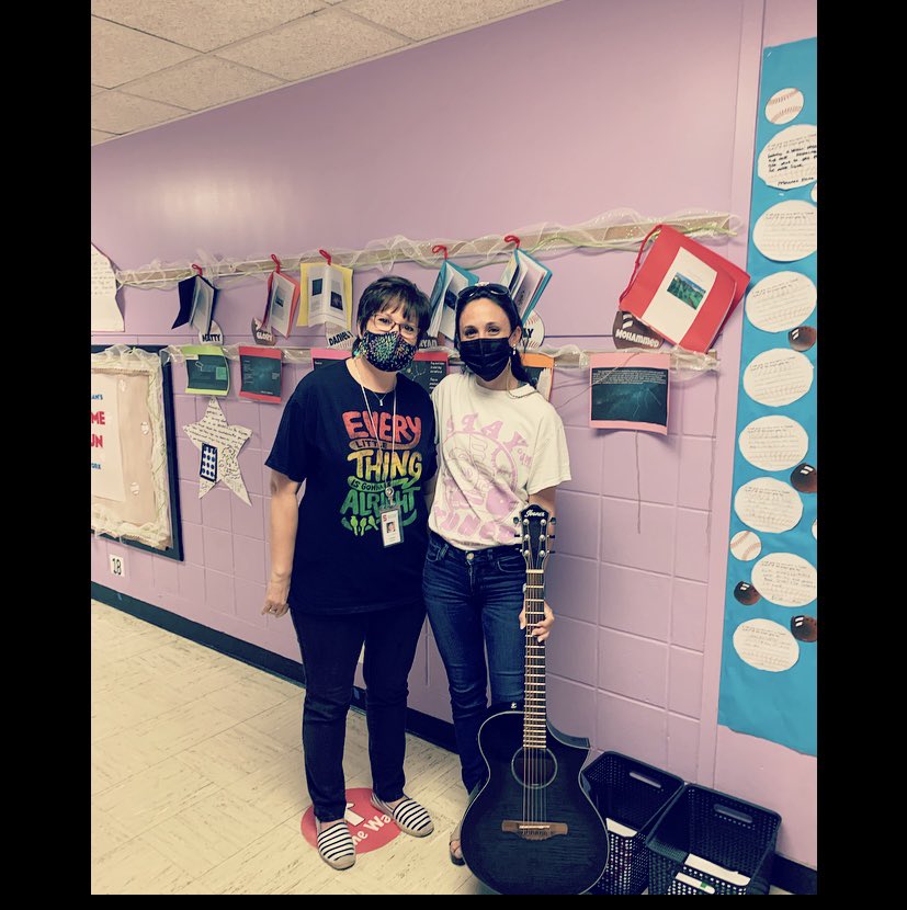 Celebrating “Music In Our Schools Month” with the very best 🥰 Each of us is single note, together we create a masterpiece❤️🖤