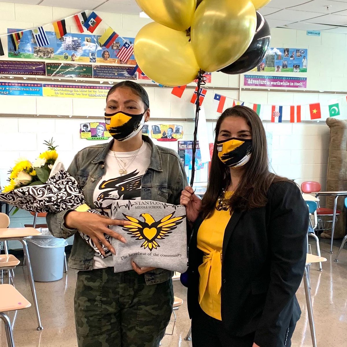 StantonFalcons's tweet photo. Congratulations to Ms. Shayla Perkins, Stanton Middle School’s 2022 Teacher of the Year!!!! @RedClaySchools @thtsMsPerks2U #YayRedClay https://t.co/dR6pdnpHNo