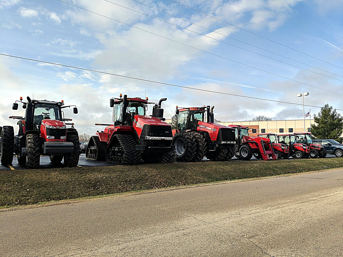 sassycat38's tweet photo. #tractorday #tractorpride #corncountry #northernillinois #SpringBreak https://t.co/HbDFnKlpsk