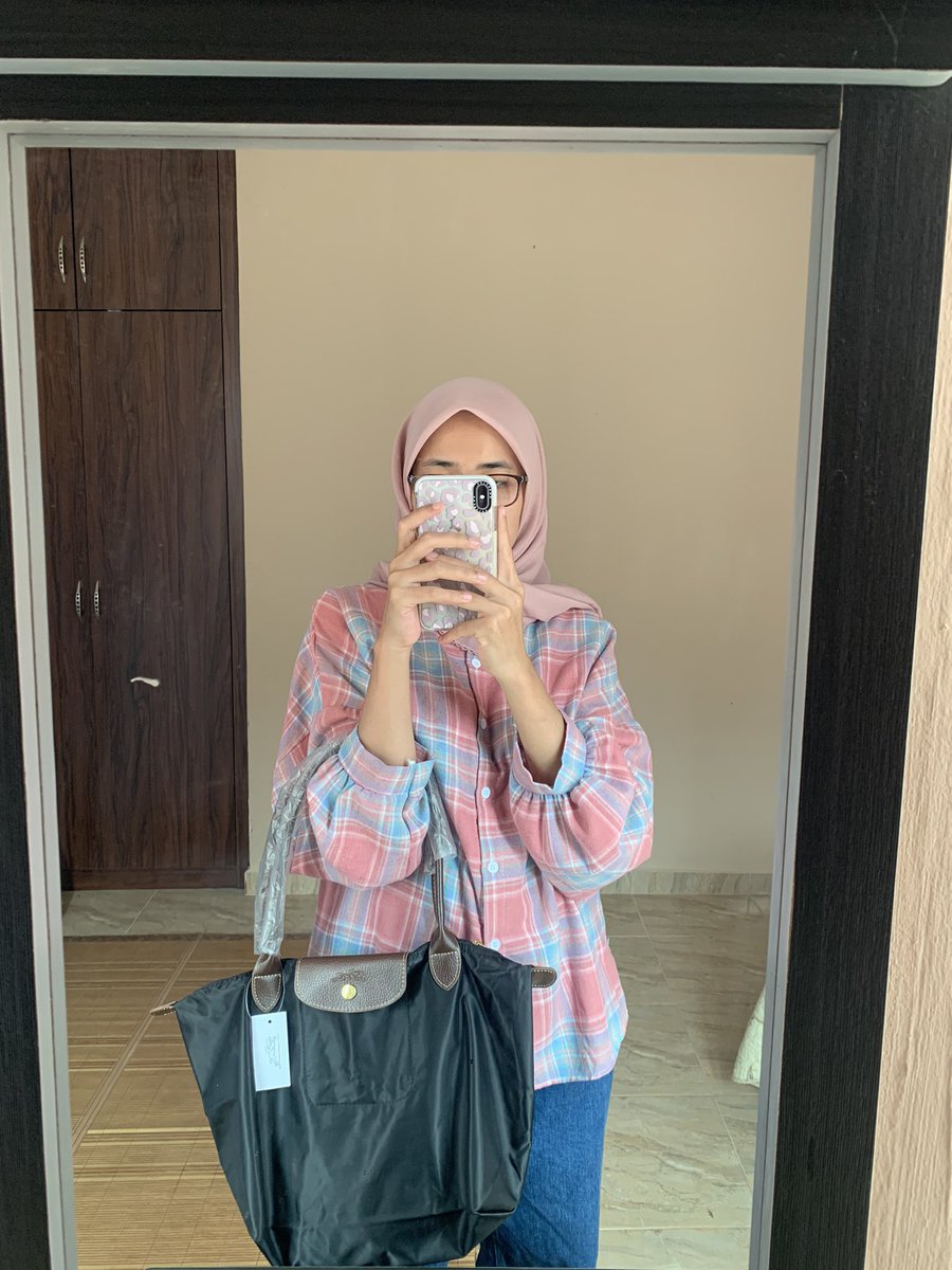 grangerspeak's tweet photo. Sapa nak bagi awek dapat off RM5 kakakaka https://t.co/gAnvhmXtKr