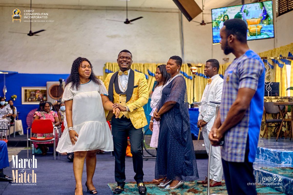 ChristCosmoInc's tweet photo. The light of understanding in God's word flooded our eyes, chains were broken and people were liberated to walk into their marital destines. Glory! Glory to the Lord Most High!!🙏🏾
#GoodWordOfGod
#ThePastorObed
#MarchToMatch
#MarriageConference
#YearOfCosmicBuildingUnderGrace https://t.co/ZqgYlzShT7