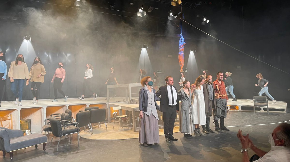 TeatroEspanol's tweet photo. Ayer estrenamos #Antígona en @NavesdelEspanol, una versión libre de @gaitan511 sobre la tragedia griega de Sófocles.

Tenéis hasta el 18 de abril para verla y para disfrutar tanto como el público de ayer.

https://t.co/sGPEjGOget

@Fernando_Cayo @IreneArcoss @CSanchisclara https://t.co/y6JIFwBaHj