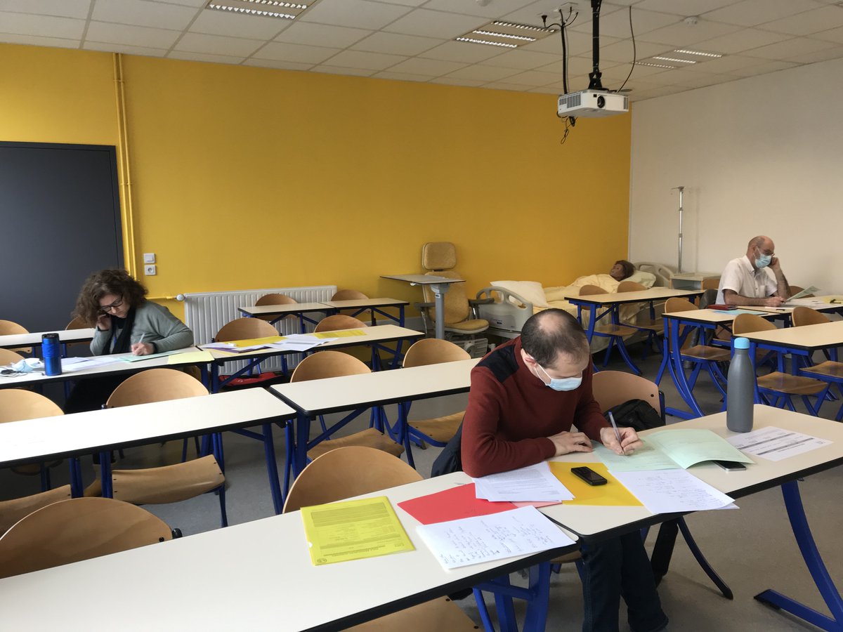 chu_angers's tweet photo. 📣 Jour J - Jobdating📣
Ils sont + de 200 à postuler aujourd'hui au #CHUAngers🏥
#infirmier #aidesoignant #sagefemme
📌A 15h : 136 entretiens déjà réalisés
Les candidats retenus recevront ce soir une promesse d'embauche.
A bientôt dans les services de soins 🩺
#emploi #SuperChu https://t.co/7MNWctpSxi