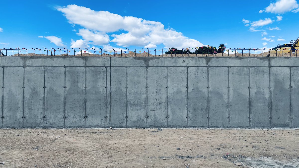 art_phx's tweet photo. @Sundt is well beyond the Areas of Repose and Zones of Influence now! @RoyalOaksLLC @PerkinsEastman @Sundt @coevanloo @IMEGcorp @PKAStructural @westwoodps https://t.co/g5Al7MvryP