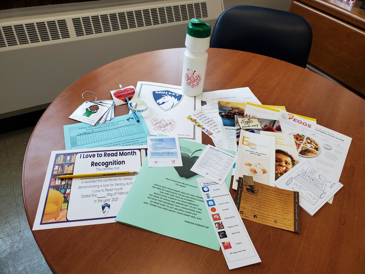 MulveySchoolWSD's tweet photo. At @MulveySchoolWSD @WinnipegSD we celebrated the end of nutrition  month with take-home wellness packages for all of our wonderful students! We learned a lot together on healthy living! https://t.co/mDfwPHkQ7o