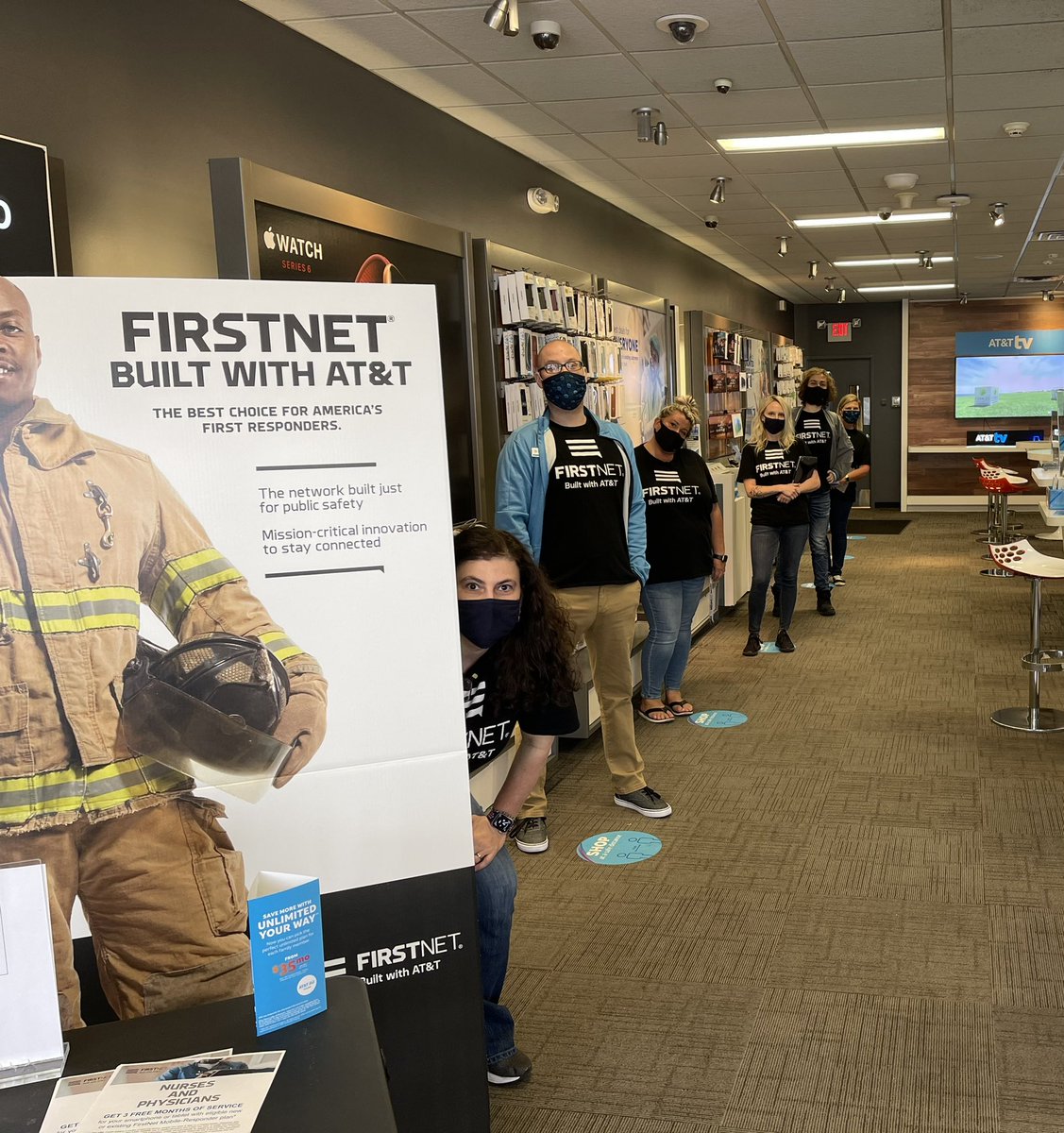 FirstNet Friday here in Jamestown,NY <a href="/judy_cavalieri/">Judy Cavalieri</a> <a href="/DennisJFosterJR/">Dennis Foster</a> @CamisBUFF #NYNJstateofmind