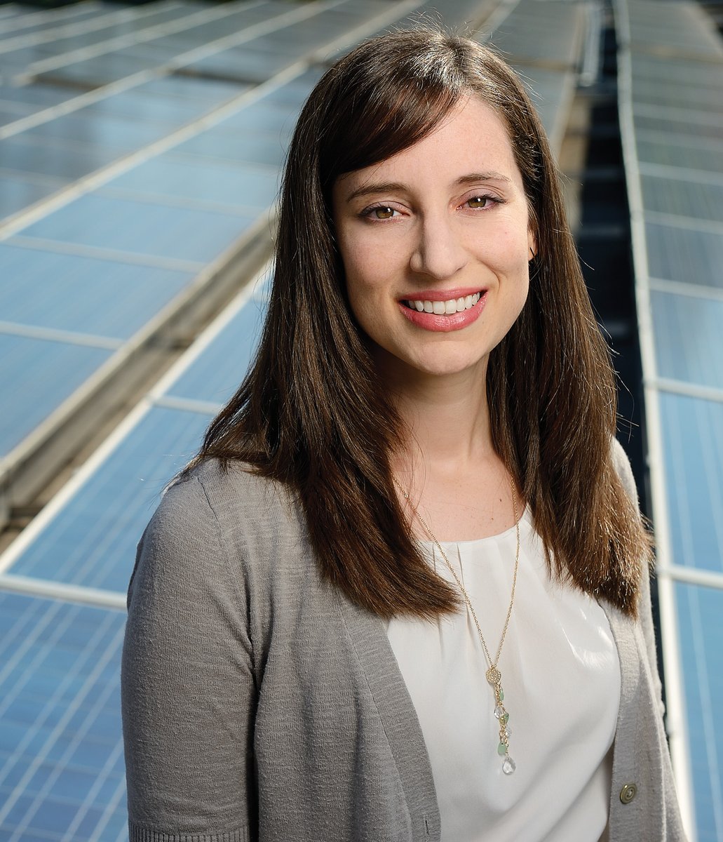 ☀️ #HopkinsEngineer Susanna Thon invented a new measurement tool to find and classify defects in solar cells, which could help pave the way for defect-free solar cells.

Read more: engineering.jhu.edu/magazine/2020/…