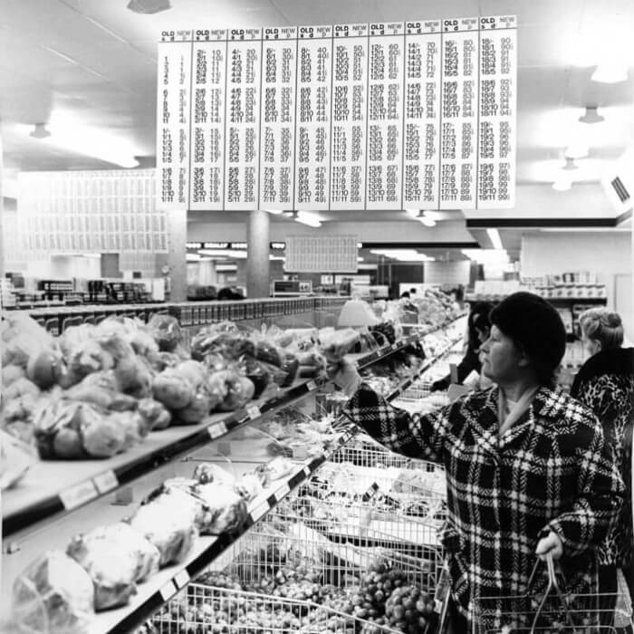 RoyalMintMuseum's tweet photo. S is for shopping. Preparing retailers and shoppers for the Decimal Day changeover was a massive task. Find out more about how this was accomplished in our #guestblog by Allison Foster, Archivist at @sainsburyarch https://t.co/M2L6rOTWbP #DecimalAtoZ #Decimal50 https://t.co/0EhHYhDAzl