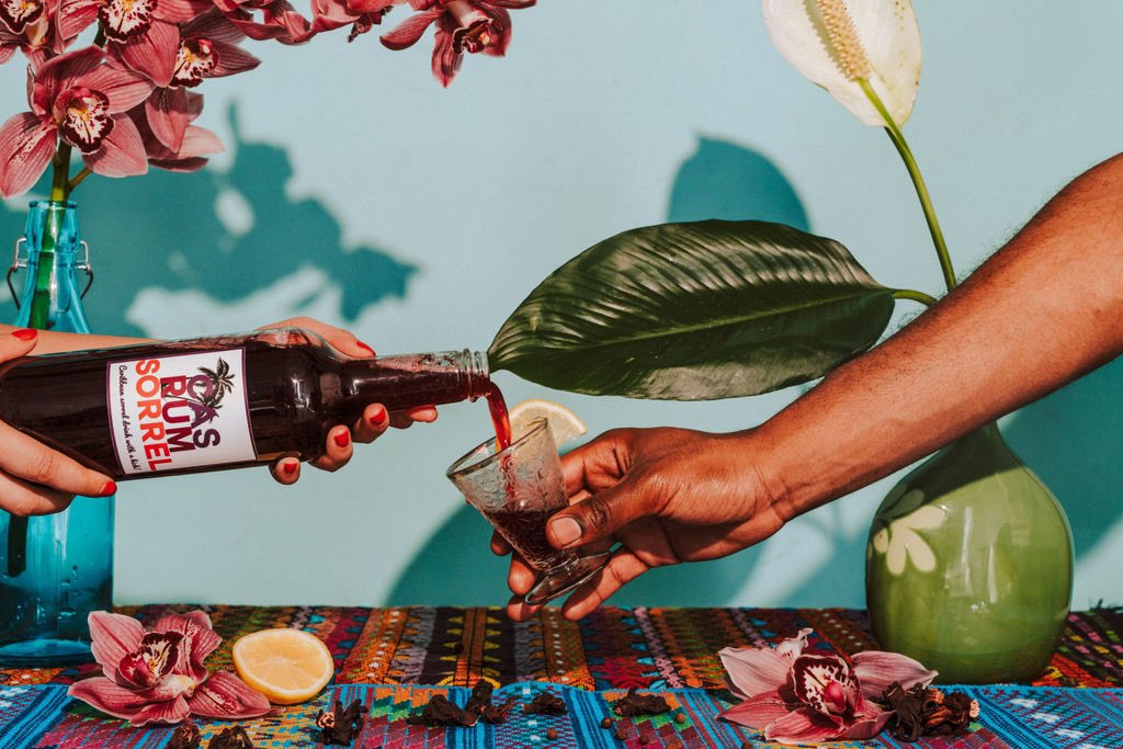 Friends! #casrumsorrel has been restocked in both 750ml &amp; 375ml sizes. Head over to casrumbeverages.com to place your orders now! #ohdatnice