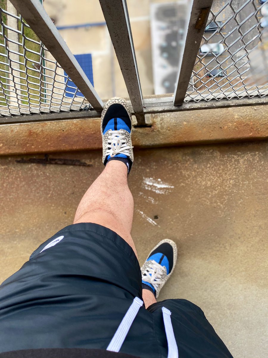A_Johnny94's tweet photo. Happy Air Max Day #airmaxday #airmaxday2021 #airmax90 #hufquake #nike #airmax #nyc #JDAirMaxYourWay https://t.co/yAyZpsFFdH