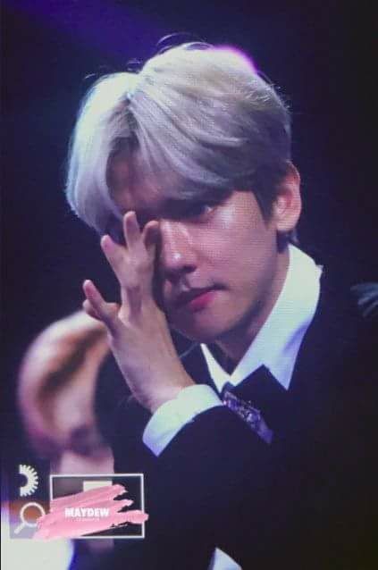 pinkraaa's tweet photo. Yaudah intinya bangga, kagum sama Baekhyun karena udah mau curhat ke kita, 2 tahun bukan waktu yang sebentar tapi kalo kita saling percaya dan nunggu dengan sabar 2 tahun gaakan terasa lama. Ga nyangka orng se cute ini bakalan wamil:'(
EXO-L uljimayoo 🤧
#Baekhyun https://t.co/JLMXZfVGGC