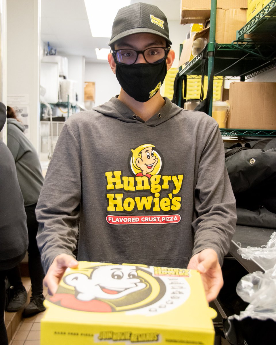 Howies_1540's tweet photo. Love our specialty pizzas? You can order any large specialties for just $12.99 using code 217XX 
#thepizzapurpose #famousforflavor #katytx #katytxfood #katytxfoodie #katytxfoodies https://t.co/zjPtKbmvI3