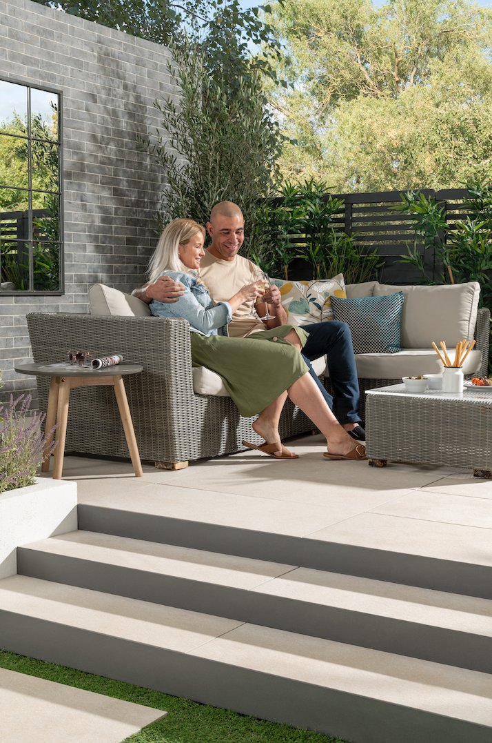 RefineryPhoto's tweet photo. Extremely proud to be working with @toppstiles and proving that inspiring, realistic outdoor product imagery can be created in a studio environment.

#studio #photography #outdoor #relaxing #creative #lighting #styling #manchester #studiophotography #interiortrends #create https://t.co/SmGYIbielH