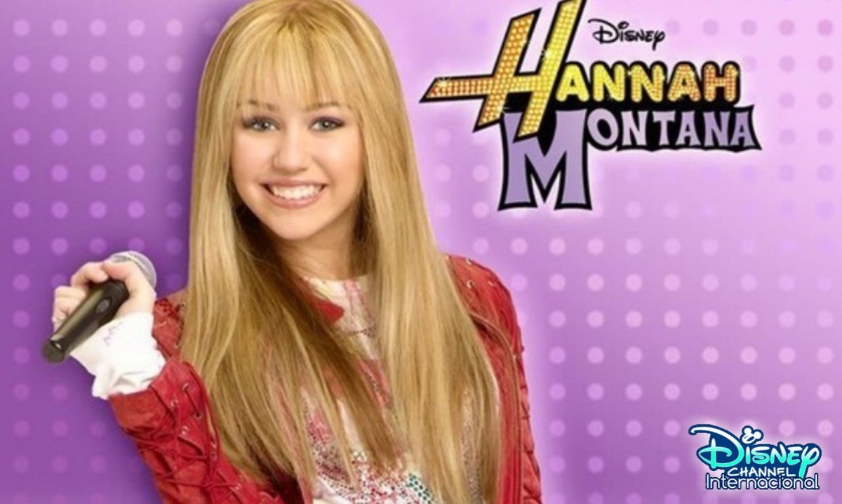 DisneyChannelI4's tweet photo. Como parte del especial de Hannah Montana #15añosHannahMontana
Mañana no te pierdas el especial crossover con Es tan Raven y Zack y Cody: Gemelos en acción "Es tan Hannah Montana en acción" en Disney Channel LA.
Horarios:
🇵🇪 2pm
🇦🇷🇨🇱🇨🇴 4pm
🇲🇽 4:30pm
🇻🇪 5pm https://t.co/VYTOOCNvUI