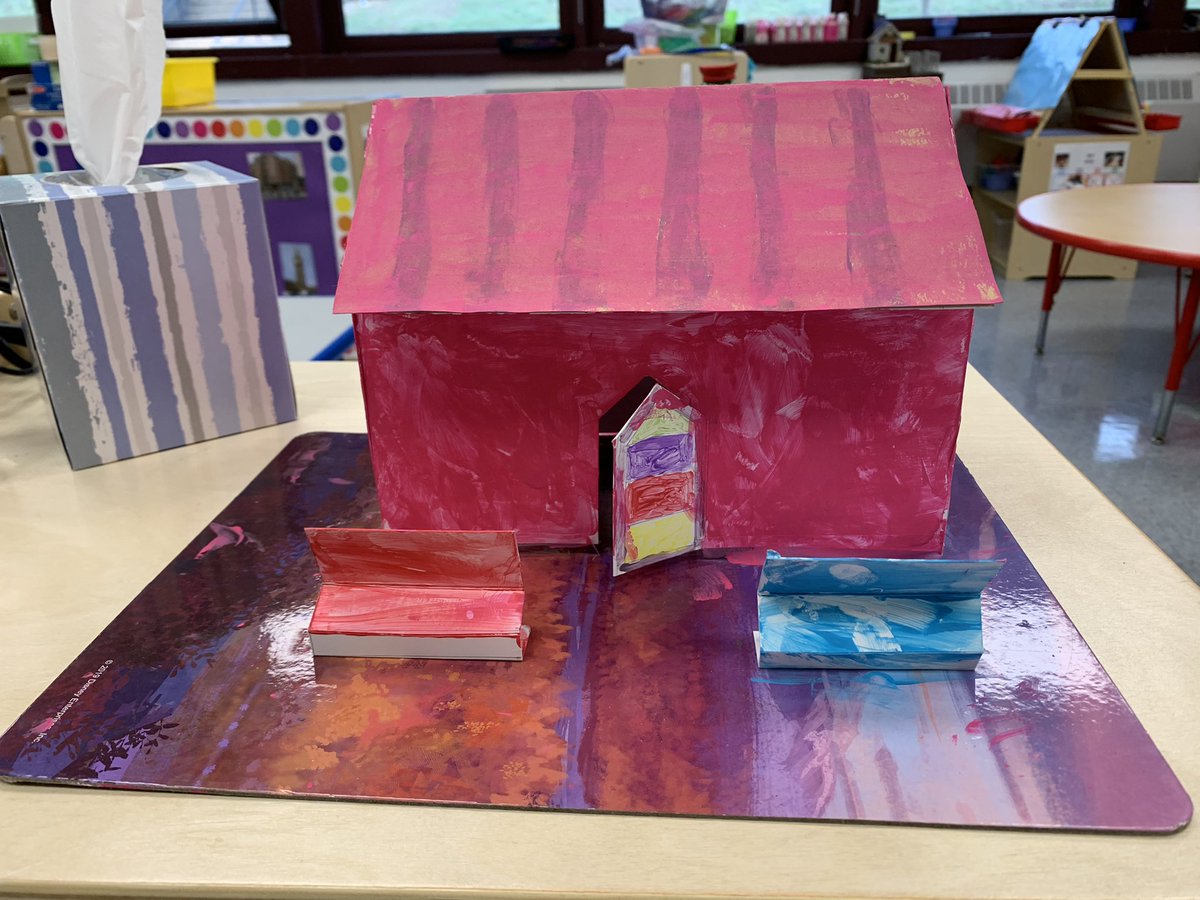 HeatherXavier7's tweet photo. Loved talking about everyone’s buildings this week https://t.co/5ZKfjMnQZN
