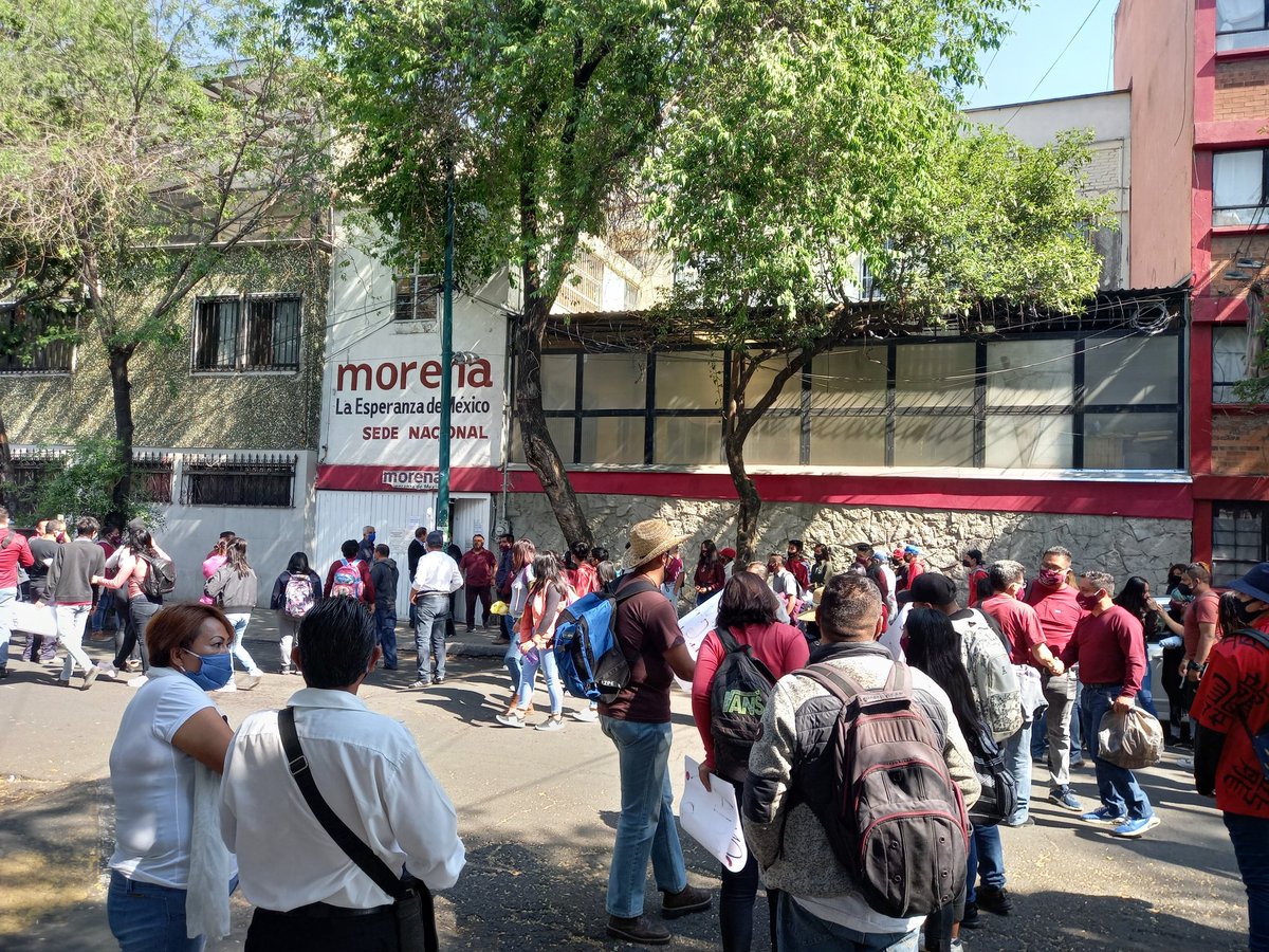 RogelioPals's tweet photo. #NoAlDedazoDeMarioDelgado El pueblo de #Ecatepec decide 

SEDE NACIONAL MORENA

@CarlosGermnLun1 @PartidoMorenaMx @MariselaPalac19 @LauPalacios14 @brozoxmiswebs @chavitaprepa82 @DeniseMaerker https://t.co/1PAvkou91d