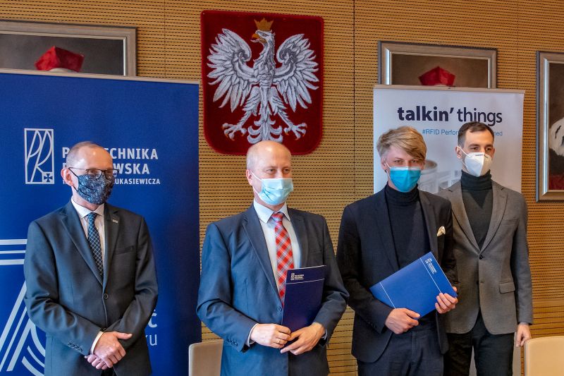 ThingsTalkin's tweet photo. We are proud to announce the signing of a new cooperation agreement with the Rzeszów University of Technology @PolitechnikaRz
We tighten our cooperation in joint research and development, support for the teaching &amp; information exchange in the field of #RFID https://t.co/bJ7repx1pY