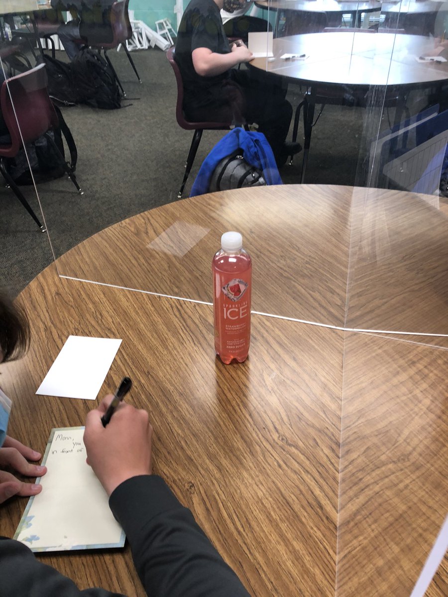 Kim Redinger tweet media