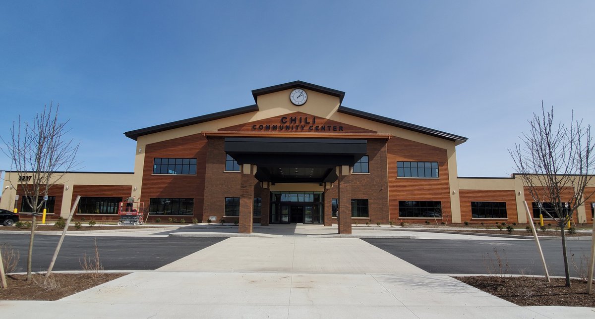 PasseroAssoc's tweet photo. The Chili Community Center is almost complete! Keep an eye out for information on the grand opening coming soon! #ChristaConstruction #EC4BEngineering
@arqtet https://t.co/6r4SQZlCKs