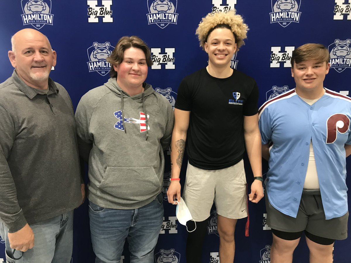 HHSBigBlueAD's tweet photo. Congrats to our Hamilton High School - Tim Reed Scholarship Winners!  Daryan Bowling, Connor Smith, and Jacob Harmon-all Senior Athletes - Congrats on the nominations and selection - Thank you to the Tim Reed committee for your support - GO BIG BLUE! @Hamilton_CSD #ChooseHamilton https://t.co/mWSu0hfp59