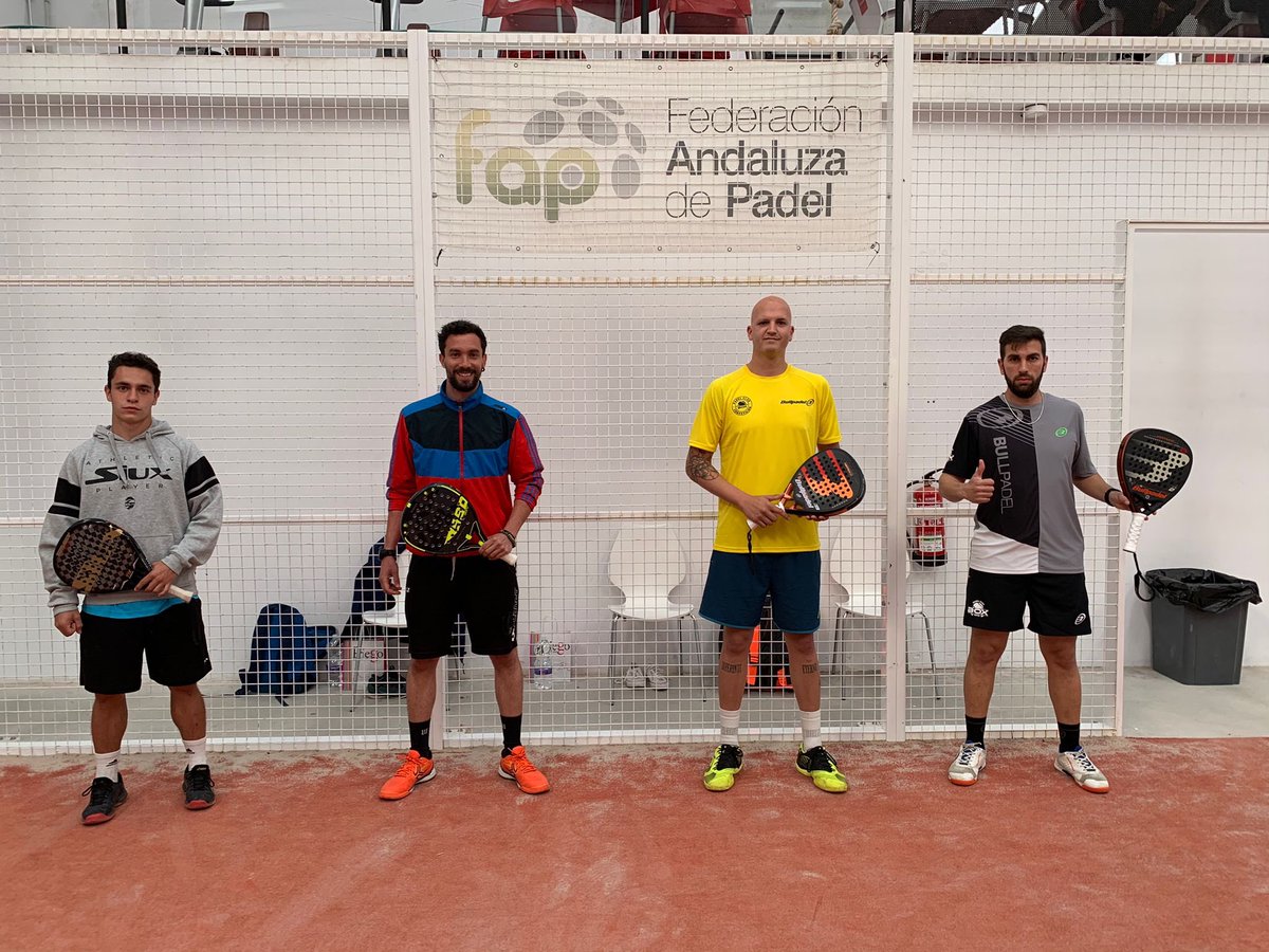 faponline's tweet photo. 🔥 Empieza el espectáculo en @PadelPriego con el VI Trofeo Andaluz de Pádel Turismo de Priego ABS 3000.

🚹 171 parejas se dan cita en la primera prueba absoluta del circuito.

#FAP #SomosFap #Pádel #TurismoDePriego #ABS3000 #Córdoba https://t.co/AgzFPJocF7