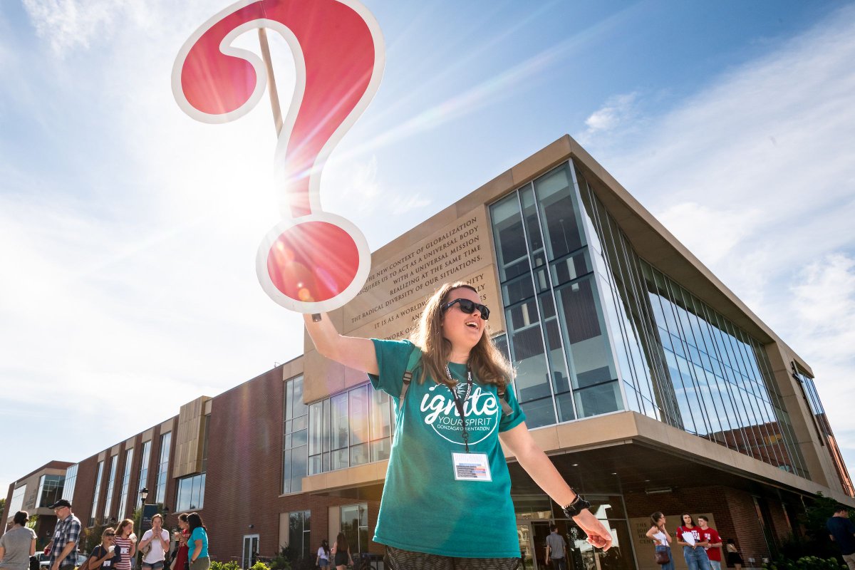 ZagFirstYear's tweet photo. Zags! Happy Friday Zags! If you are interested in applying to be an orientation leader make sure you get those applications in soon! The deadline is approaching in 6 days! #GoZags #ZagUp #ZagOn #BeAZag #HowToZag https://t.co/Or7xCxA9Fz