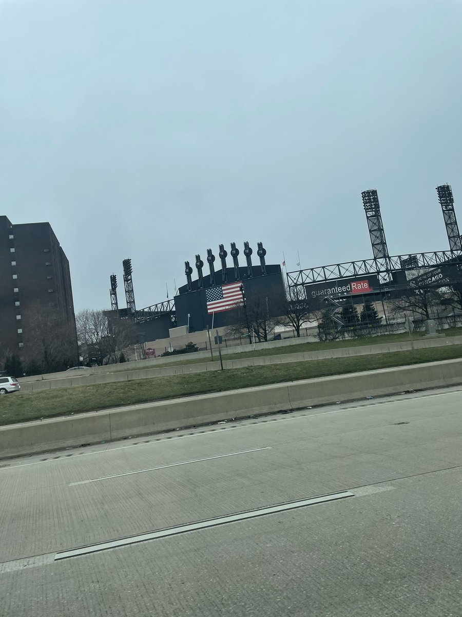 martymush's tweet photo. Perfect spot to pull over and take a shit https://t.co/OscK4GU2Fp