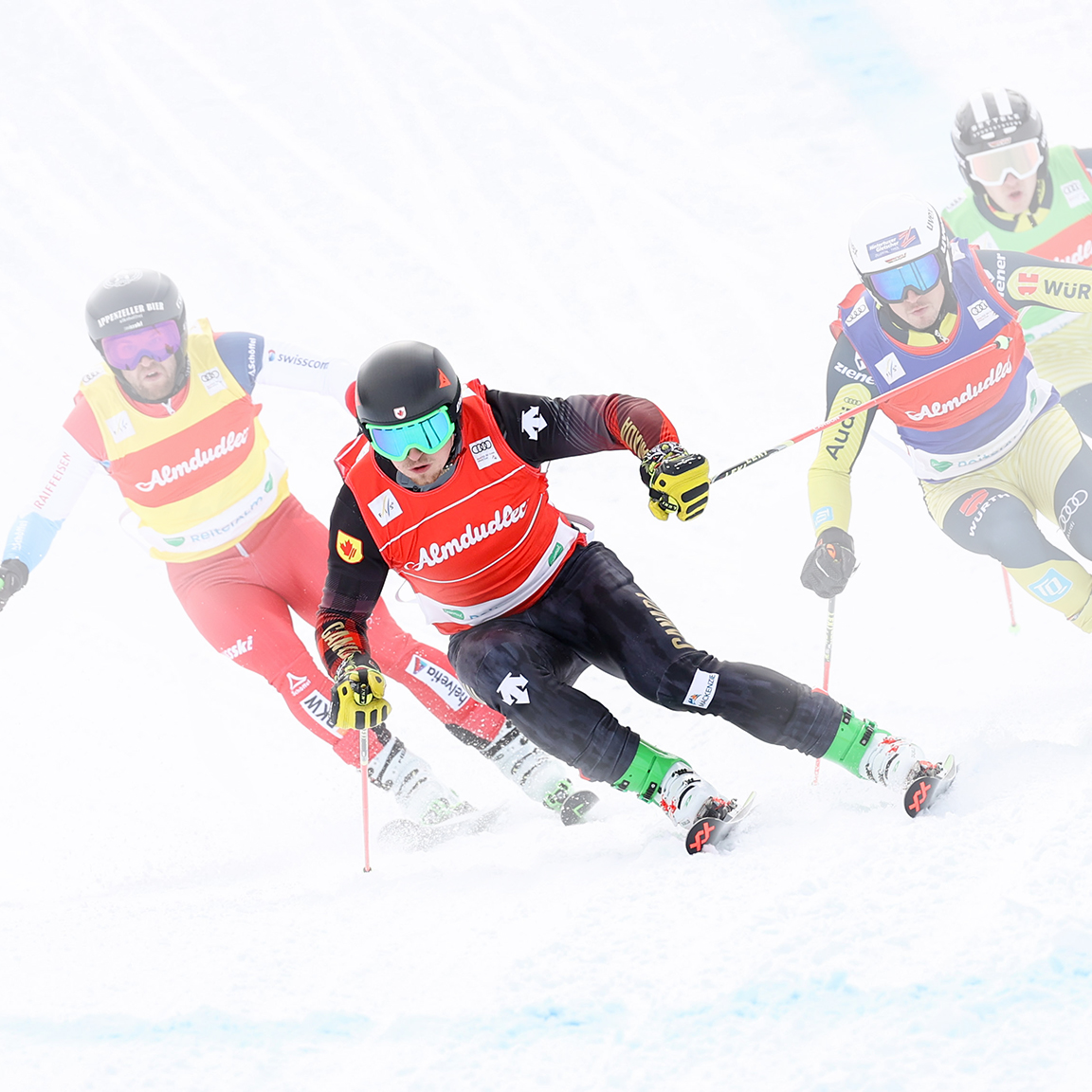 dainese's tweet photo. Skicross is one of the toughest environments where a skier can express himself.

Reece Howden pushed it further and overtook each one of them. Becoming the new champion of the Skicross World Cup 2021.

Forza Reece!

#dainese #ReeceHowden
@Alpine_Canada @CanadaSkiCross 
PH: #GEPA https://t.co/01Fj2p6XkV