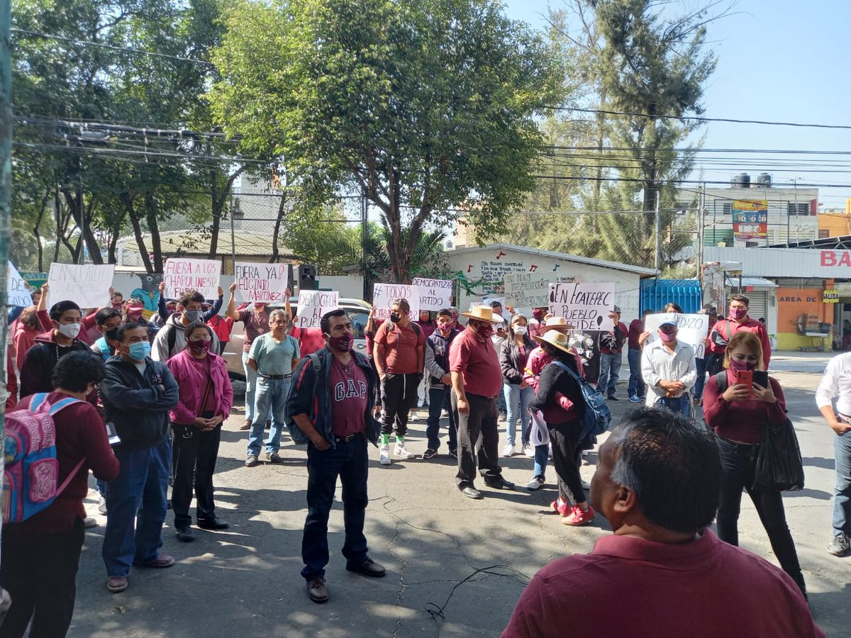 MariselaPalac19's tweet photo. Cuando el pueblo despierte se verá la transformación sean 10, 20, 50, 200 etc se empezará a concientizar  en #Ecatepec  sumemos fuerzas para que se tenga un gobierno democrático en #Morena  #NoAlDedazoDeMarioDelgado https://t.co/eSsB7w0wCf