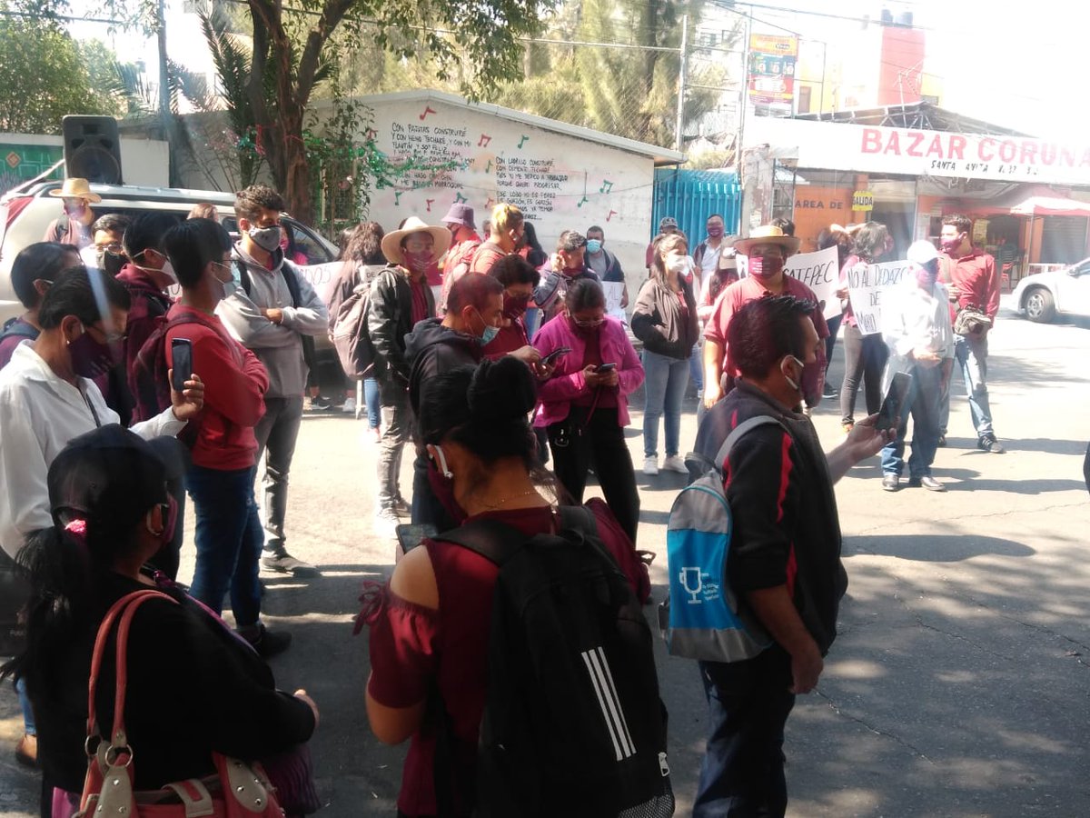 MariselaPalac19's tweet photo. Cuando el pueblo despierte se verá la transformación sean 10, 20, 50, 200 etc se empezará a concientizar  en #Ecatepec  sumemos fuerzas para que se tenga un gobierno democrático en #Morena  #NoAlDedazoDeMarioDelgado https://t.co/eSsB7w0wCf